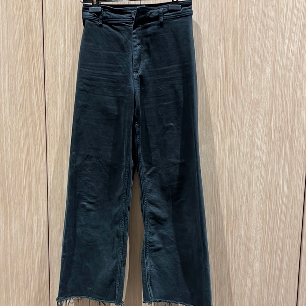 Wide leg jeans